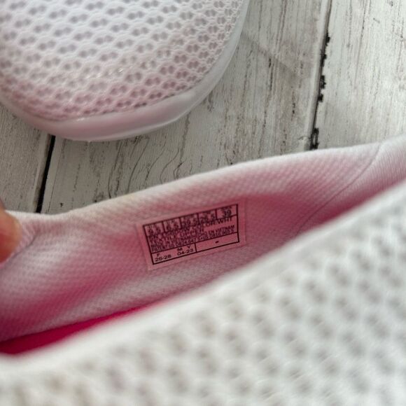 Skechers Go Walk Gen5 GOGA Max White Comfort Lightweight Slip On Shoes 9.5 Wide - Picture 9 of 10